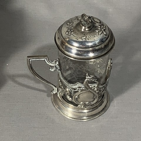 2022.009.0242_1.jpg